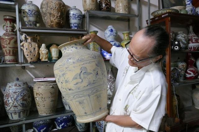 男子去世存款剩7块5:留满屋赝品古董这个事件描述了一个男子去世后留下的遗产情况，他的存款只剩下7块5，而家中却充满了赝品古董。