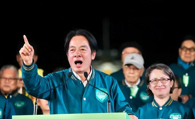 柯文哲骂赖清德让台湾四分五裂柯文哲与赖清德之间的争议，台湾分裂的隐忧